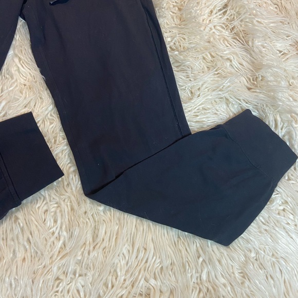 Lululemon: ready to run 7/8 jogger (black) SIZE 2 - Picture 7 of 11
